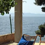 Secluded Fisherman's Cove Lucica, Hvar - 4034 Nyaraló