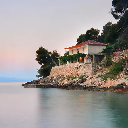 Hébergement de vacances Secluded Fisherman's Cove Lucica, Hvar - 4034