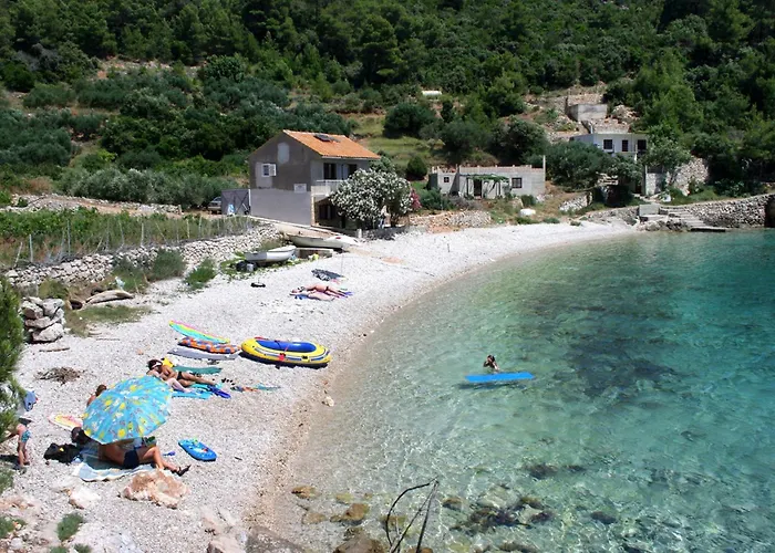 Secluded Fisherman's Cove Lucica, Hvar - 4034